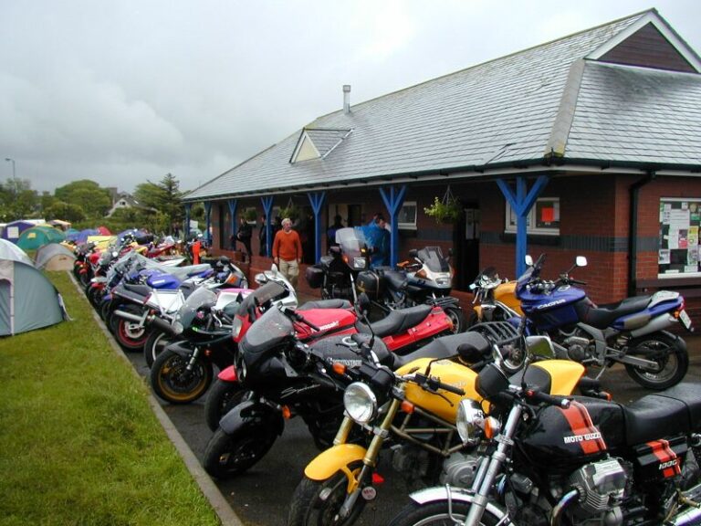 Různé – 2002 TT Isle of Man
