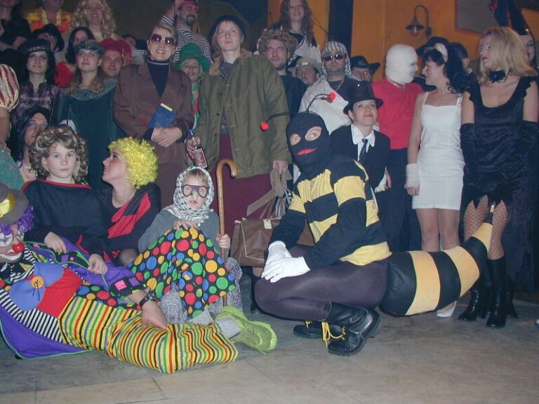 Plesy – Ples 2003