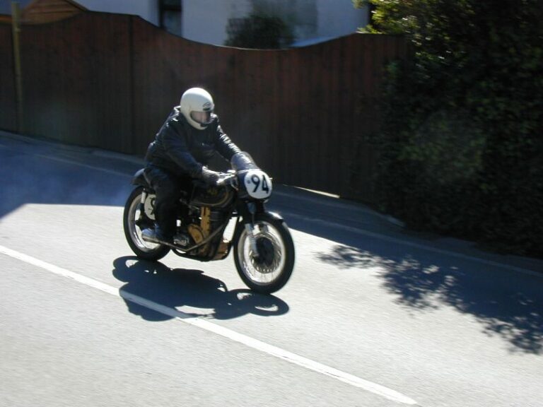 Různé – 2002 TT Isle of Man