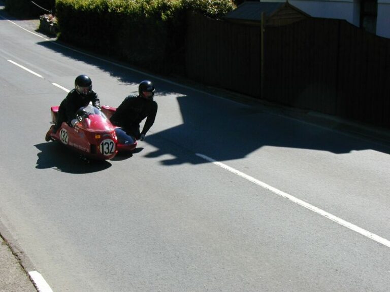Různé – 2002 TT Isle of Man