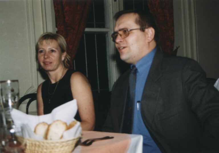 Plesy – Ples 2001