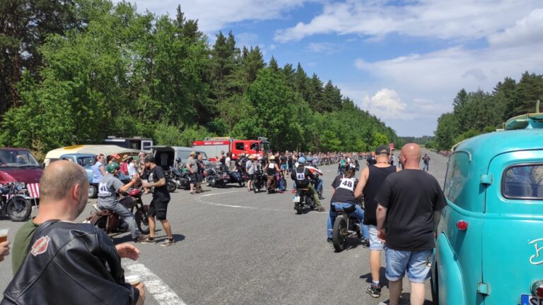 Různé – 2023-06 Hotrod Dragstrip Contest vol.11