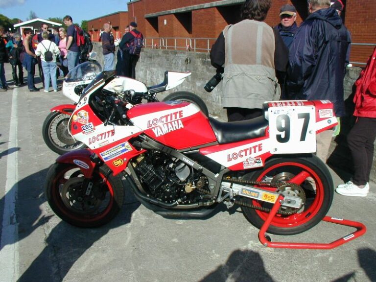 Různé – 2002 TT Isle of Man