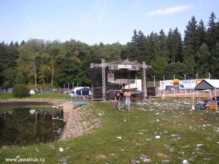 Srazy JAWÁČ – Neděle