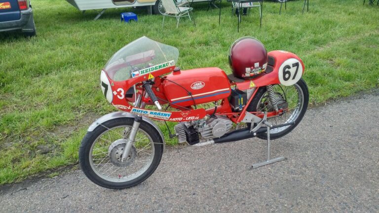 Různé – 2019-05 Socialistik Dragster – Zábědov