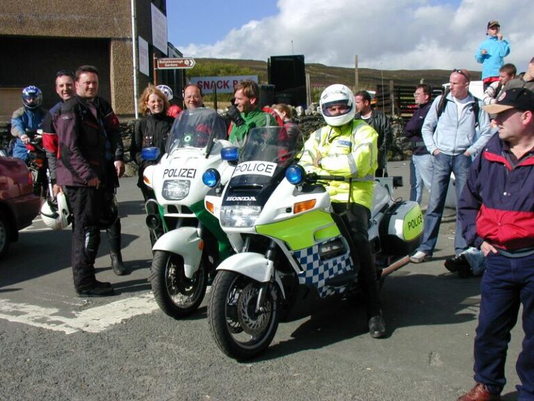 Různé – 2002 TT Isle of Man