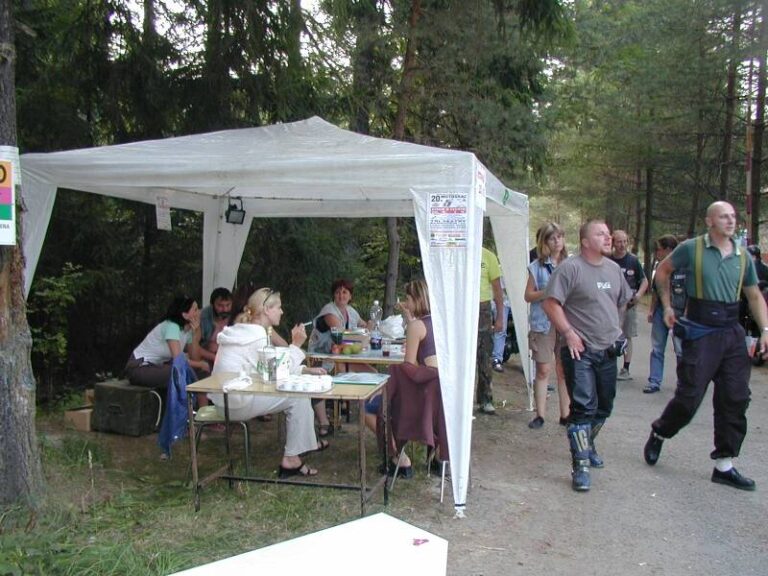Srazy JAWÁČ – GALERIE č.2 autor Jirka Bašný