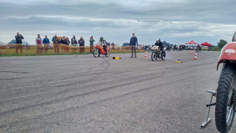 Různé – 2019-05 Socialistik Dragster – Zábědov