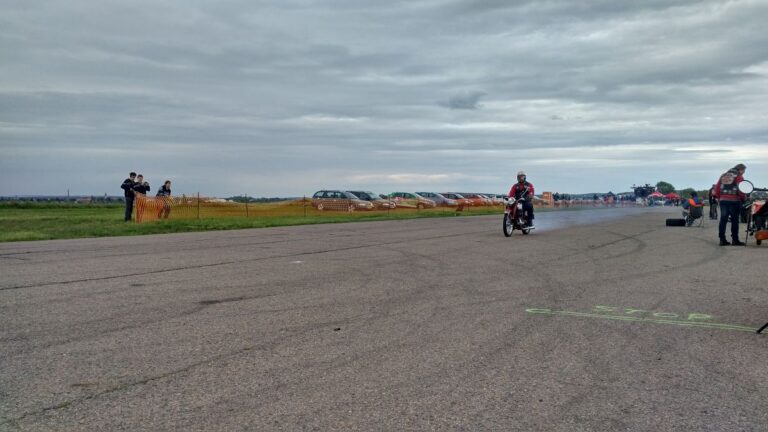 Různé – 2019-05 Socialistik Dragster – Zábědov