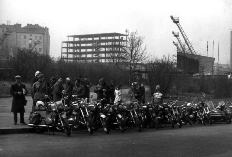 Zahajawačky – ZJ 1975